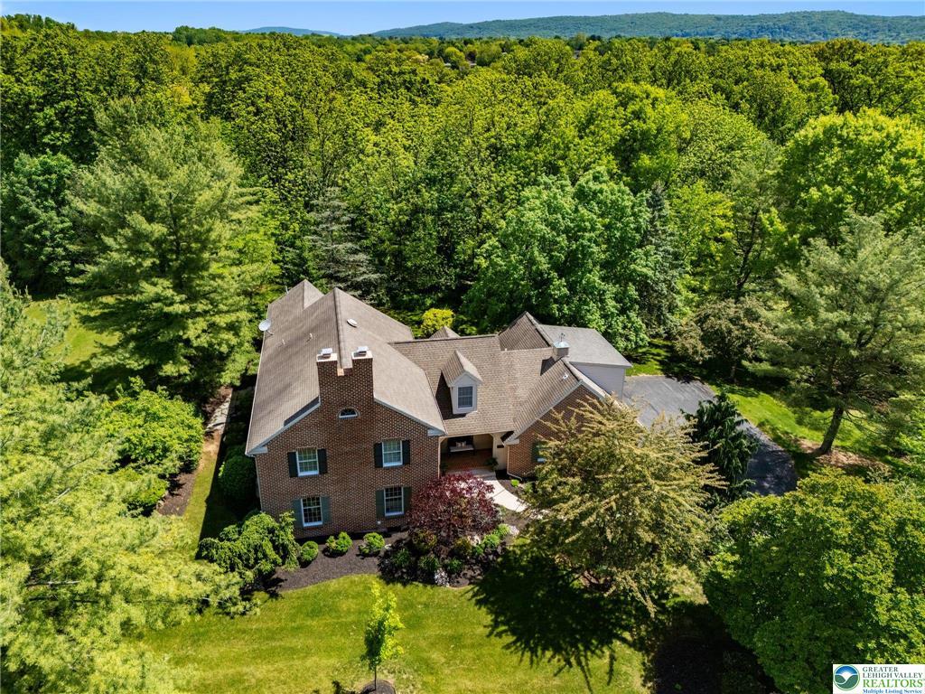 Lower Macungie Twp, Pennsylvania 18049, United States, 4 Bedrooms Bedrooms, ,6 BathroomsBathrooms,Residential,Pending,131119