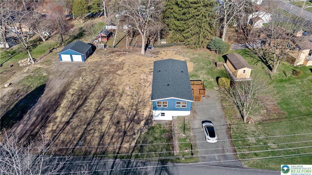 Nesquehoning Borough, Pennsylvania 18240, United States, 5 Bedrooms Bedrooms, ,3 BathroomsBathrooms,Residential,Active,108243