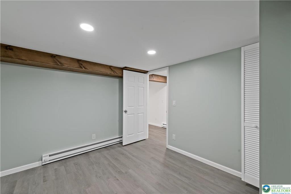 Nesquehoning Borough, Pennsylvania 18240, United States, 5 Bedrooms Bedrooms, ,3 BathroomsBathrooms,Residential,Active,108243