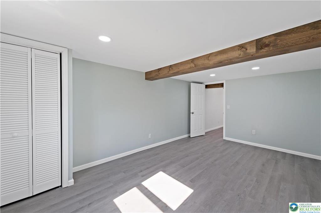 Nesquehoning Borough, Pennsylvania 18240, United States, 5 Bedrooms Bedrooms, ,3 BathroomsBathrooms,Residential,Active,108243