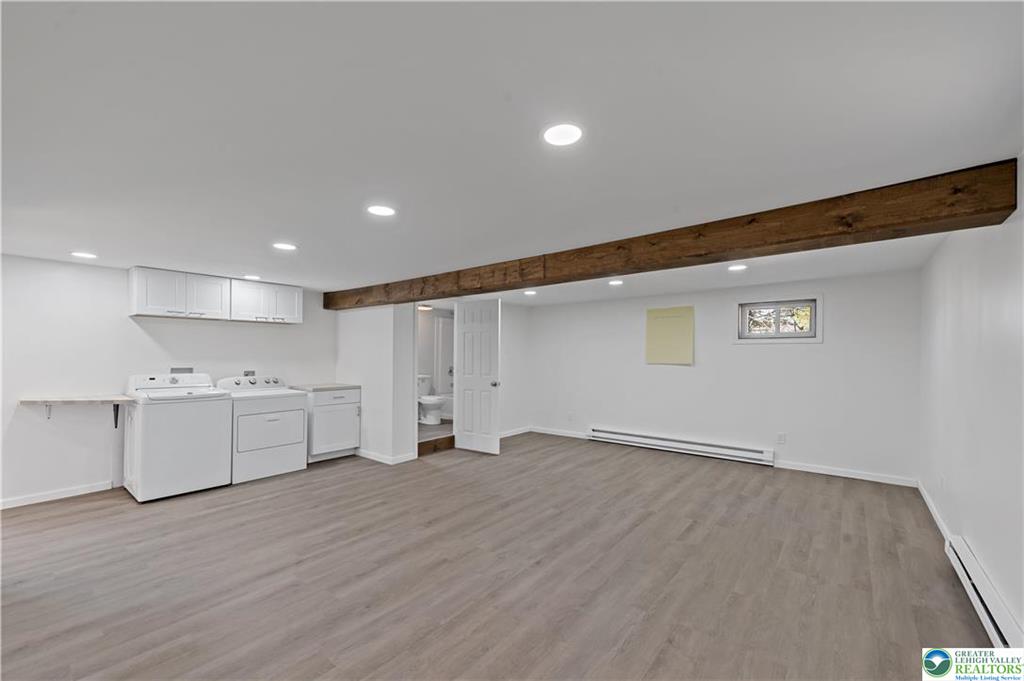 Nesquehoning Borough, Pennsylvania 18240, United States, 5 Bedrooms Bedrooms, ,3 BathroomsBathrooms,Residential,Active,108243