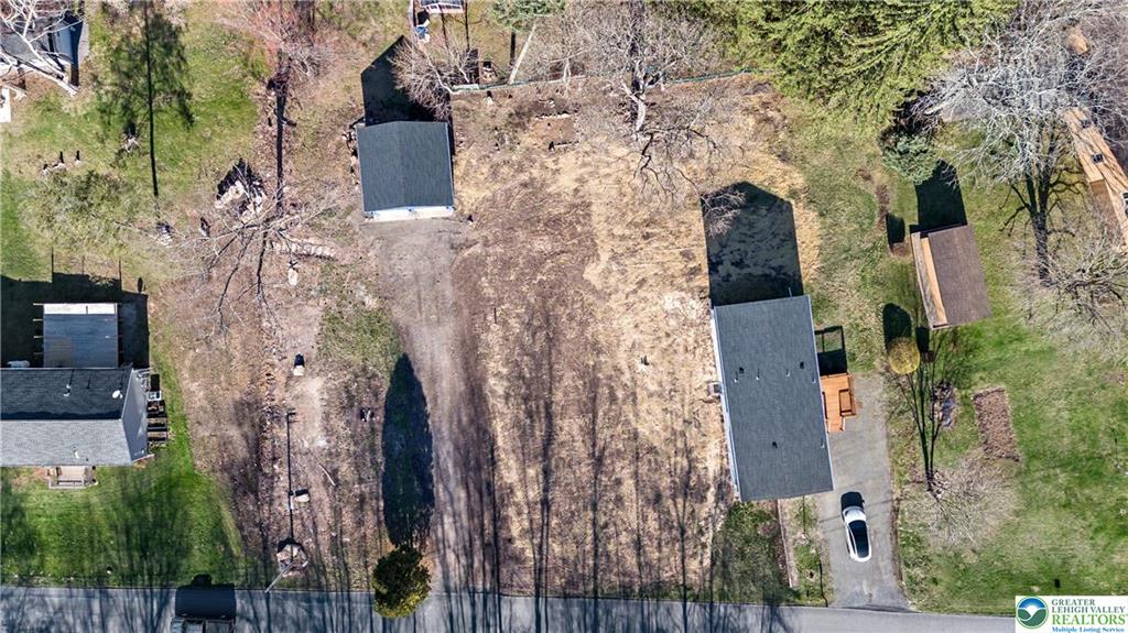 Nesquehoning Borough, Pennsylvania 18240, United States, 5 Bedrooms Bedrooms, ,3 BathroomsBathrooms,Residential,Active,108243