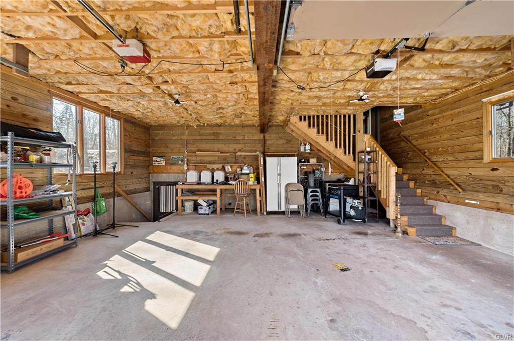 Wayne County, Pennsylvania 18428, United States, 4 Bedrooms Bedrooms, ,3 BathroomsBathrooms,Residential,Active,85959