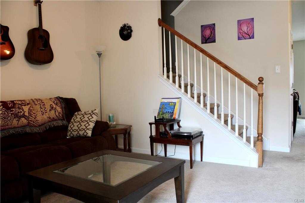 Upper Macungie Twp, Pennsylvania 18104, United States, 3 Bedrooms Bedrooms, ,3 BathroomsBathrooms,Residential,Active,96930