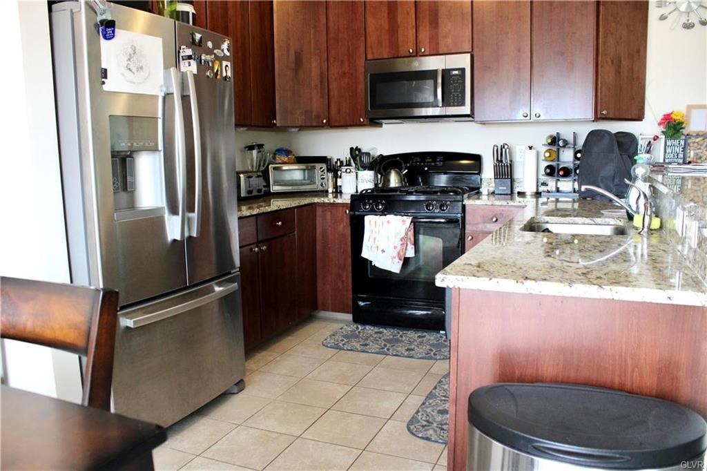 Upper Macungie Twp, Pennsylvania 18104, United States, 3 Bedrooms Bedrooms, ,3 BathroomsBathrooms,Residential,Active,96930