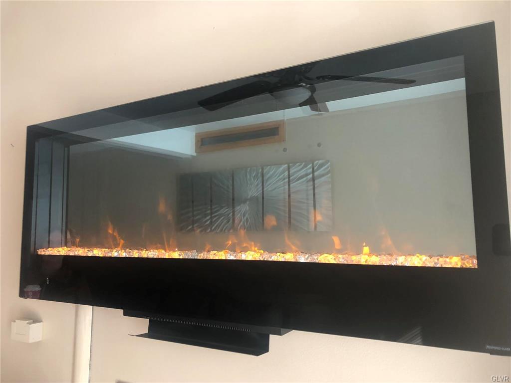 Penn Forest Township, Pennsylvania 18210, United States, 3 Bedrooms Bedrooms, ,2 BathroomsBathrooms,Residential,Active,103122