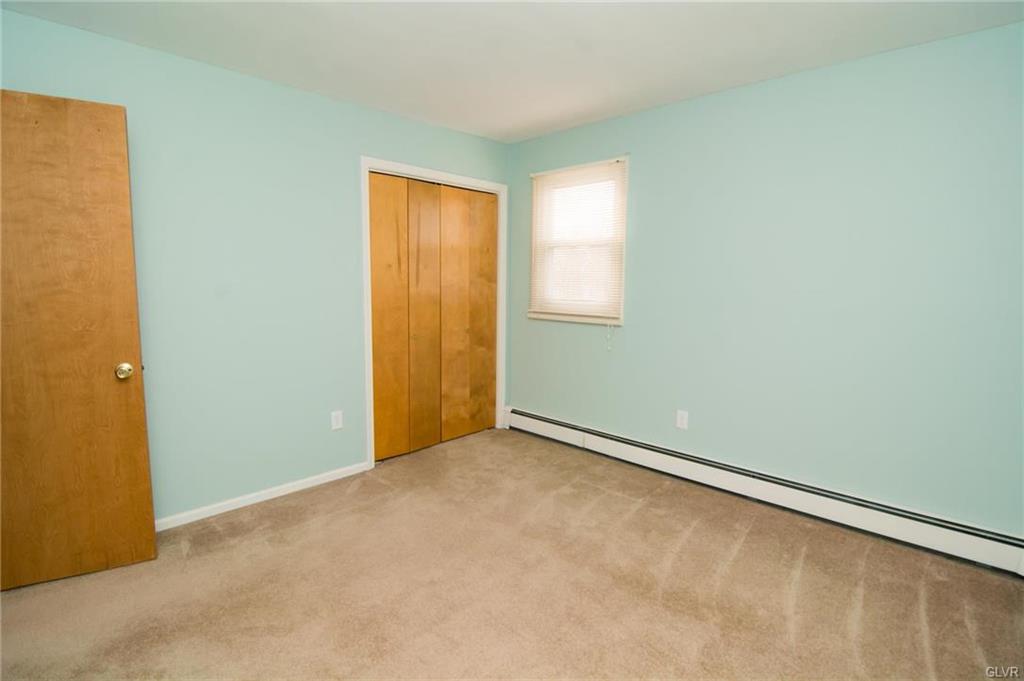 Upper Macungie Twp, Pennsylvania 18104, United States, 5 Bedrooms Bedrooms, ,3 BathroomsBathrooms,Residential,Pending,104856