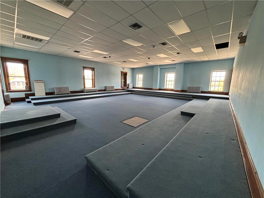 Slatington Borough, Pennsylvania 18080, United States, ,Commercial,Pending,60406