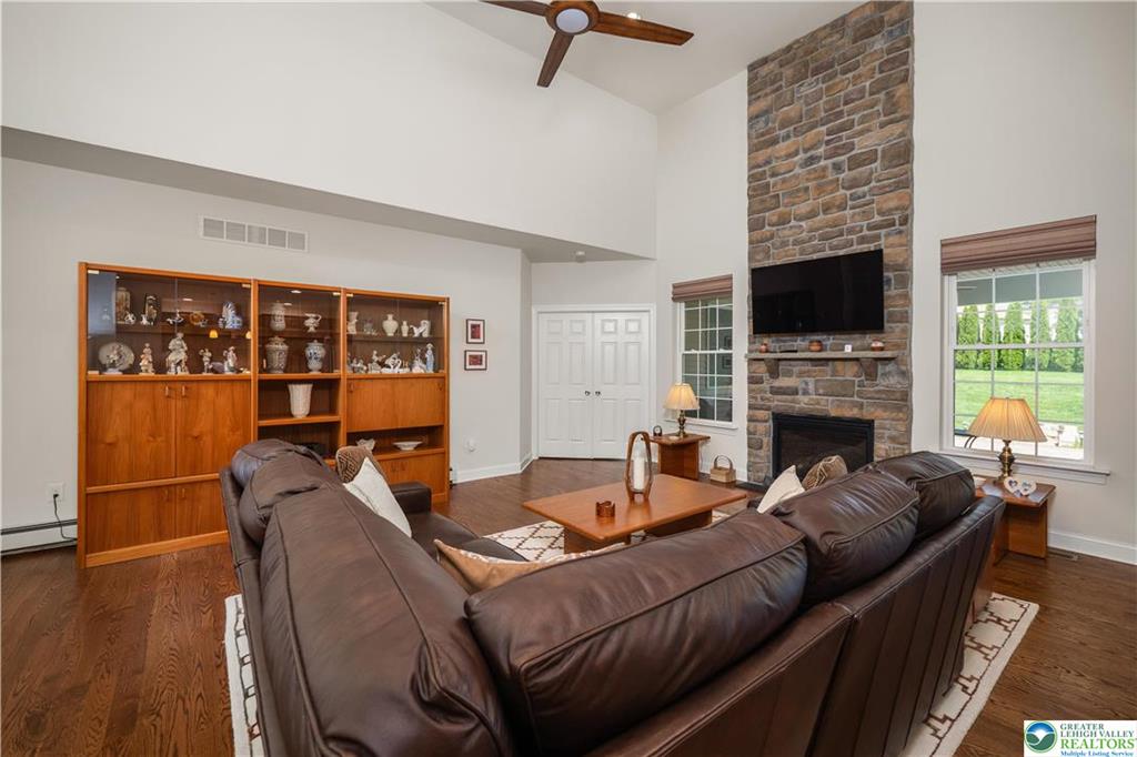 Bushkill Twp, Pennsylvania 18064, United States, 3 Bedrooms Bedrooms, ,3 BathroomsBathrooms,Residential,Active,145907