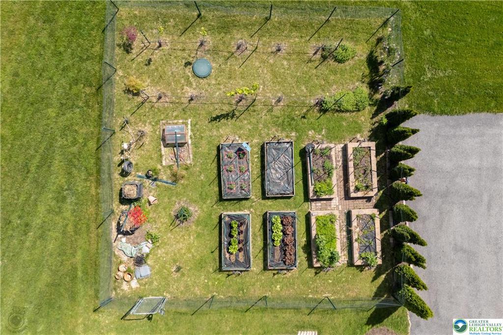 Bushkill Twp, Pennsylvania 18064, United States, 3 Bedrooms Bedrooms, ,3 BathroomsBathrooms,Residential,Active,145907