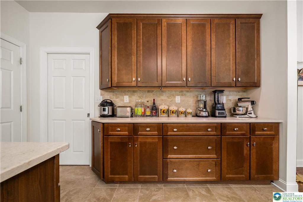 Bushkill Twp, Pennsylvania 18064, United States, 3 Bedrooms Bedrooms, ,3 BathroomsBathrooms,Residential,Active,145907