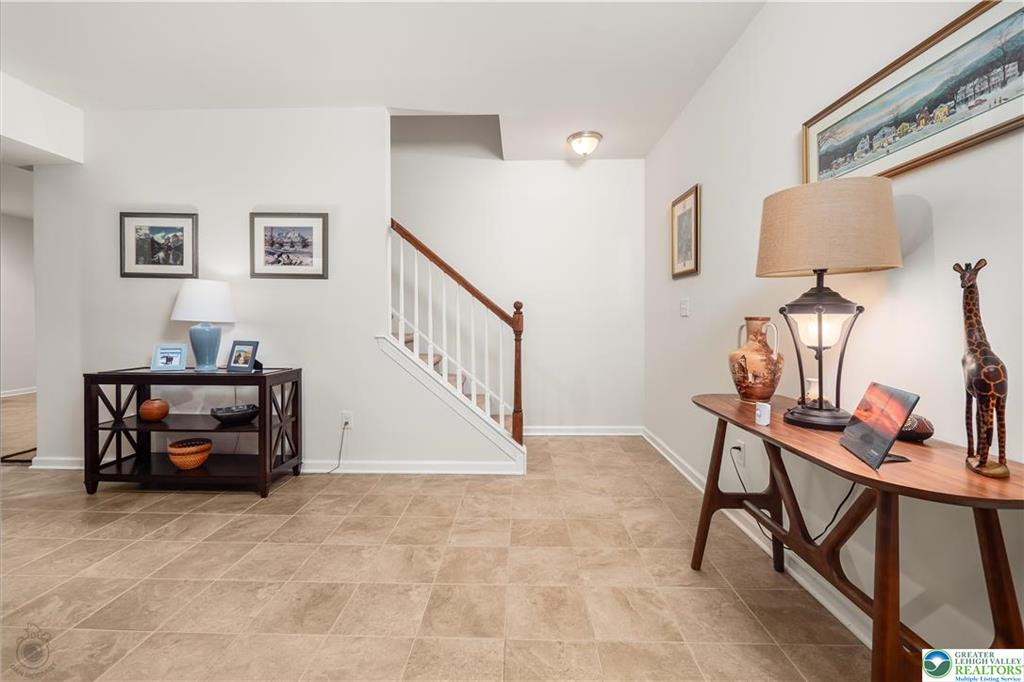 Bushkill Twp, Pennsylvania 18064, United States, 3 Bedrooms Bedrooms, ,3 BathroomsBathrooms,Residential,Active,145907