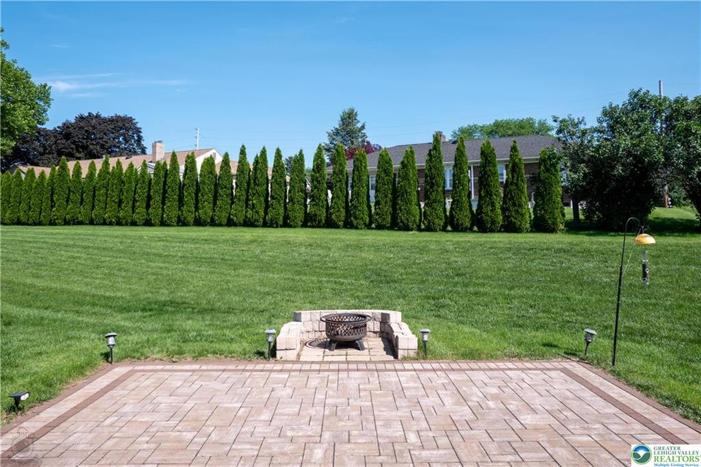 Bushkill Twp, Pennsylvania 18064, United States, 3 Bedrooms Bedrooms, ,3 BathroomsBathrooms,Residential,Active,145907