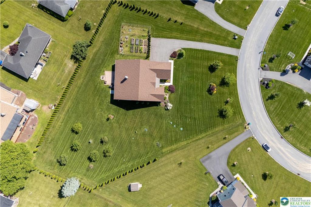 Bushkill Twp, Pennsylvania 18064, United States, 3 Bedrooms Bedrooms, ,3 BathroomsBathrooms,Residential,Active,145907