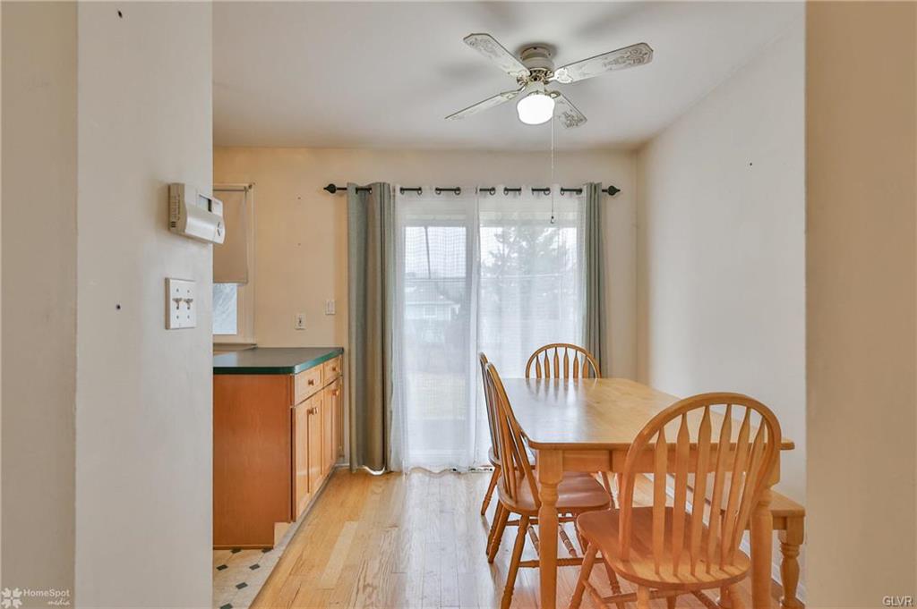 Bethlehem City, Pennsylvania 18017, United States, 2 Bedrooms Bedrooms, ,2 BathroomsBathrooms,Residential,Pending,84447