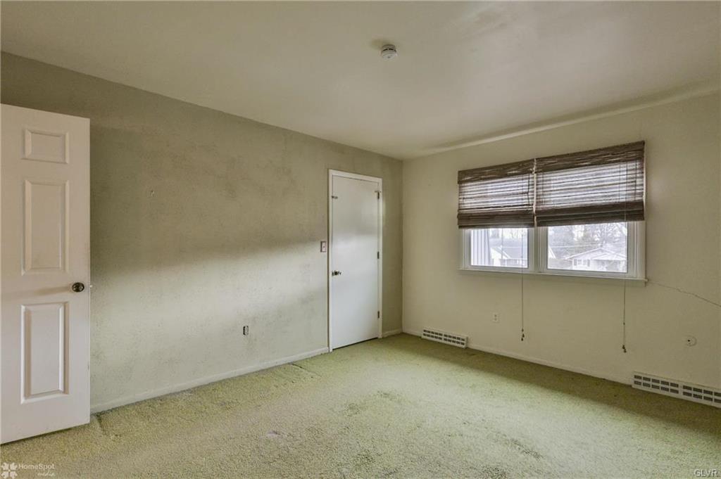 Bethlehem City, Pennsylvania 18017, United States, 2 Bedrooms Bedrooms, ,2 BathroomsBathrooms,Residential,Pending,84447