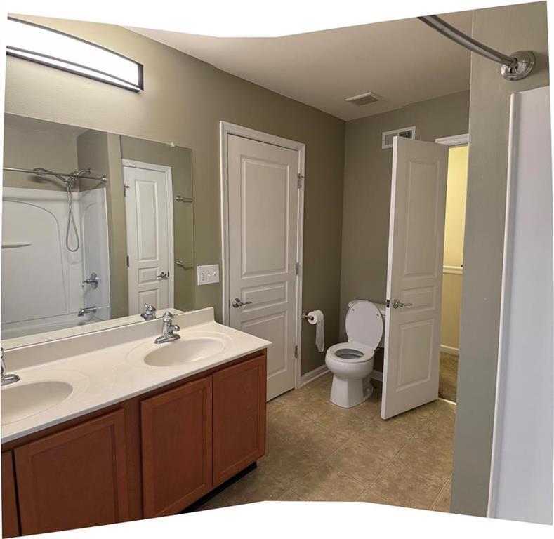 Upper Macungie Twp, Pennsylvania 18031, United States, 2 Bedrooms Bedrooms, ,2 BathroomsBathrooms,Residential,Pending,10921