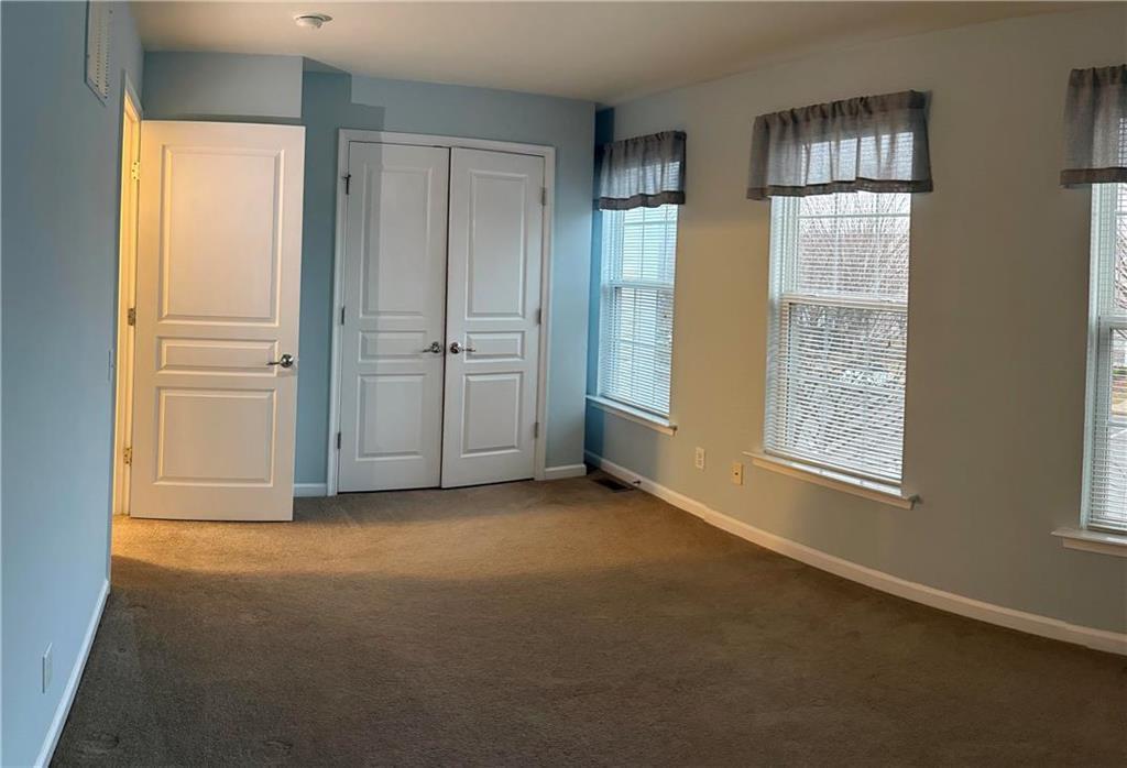 Upper Macungie Twp, Pennsylvania 18031, United States, 2 Bedrooms Bedrooms, ,2 BathroomsBathrooms,Residential,Pending,10921