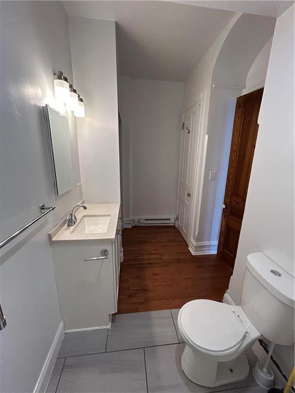 Allentown City, Pennsylvania 18102, United States, 3 Bedrooms Bedrooms, ,3 BathroomsBathrooms,Residential,Pending,15116