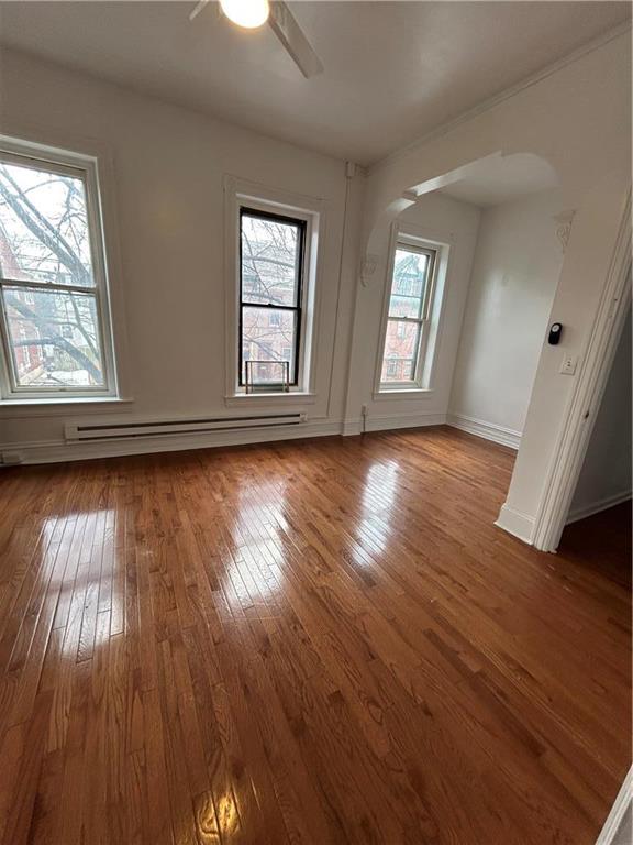 Allentown City, Pennsylvania 18102, United States, 3 Bedrooms Bedrooms, ,3 BathroomsBathrooms,Residential,Pending,15116