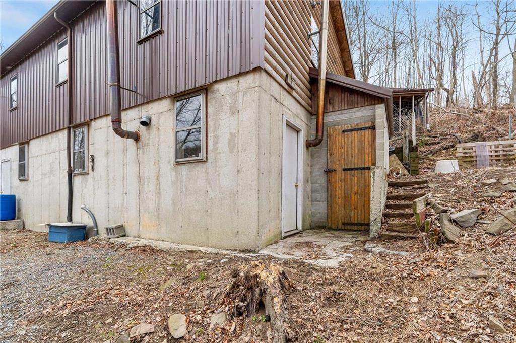 Albany Township, Pennsylvania 19529, United States, 2 Bedrooms Bedrooms, ,2 BathroomsBathrooms,Residential,Active,98091