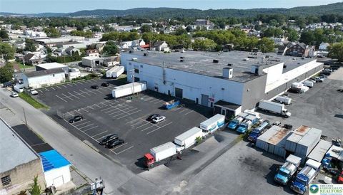 Photo of 1727 Union Boulevard #202B, Allentown, PA 18109 (MLS # 755990) Photo of 1727 Union Boulevard #202B, Allentown, PA 18109 (MLS # 755990)