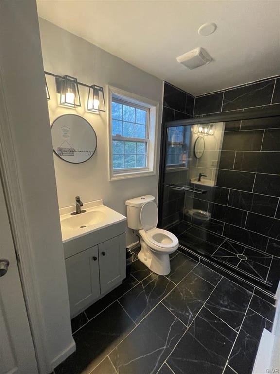 Coolbaugh Twp, Pennsylvania 18466, United States, 3 Bedrooms Bedrooms, ,3 BathroomsBathrooms,Residential,Active,95698