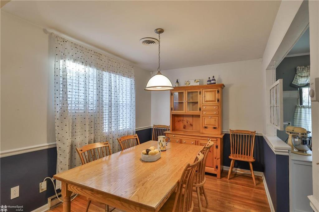 Lower Nazareth Twp, Pennsylvania 18064, United States, 3 Bedrooms Bedrooms, ,2 BathroomsBathrooms,Residential,Pending,22211