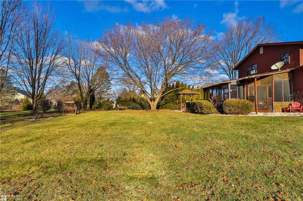 Lower Nazareth Twp, Pennsylvania 18064, United States, 3 Bedrooms Bedrooms, ,2 BathroomsBathrooms,Residential,Pending,22211