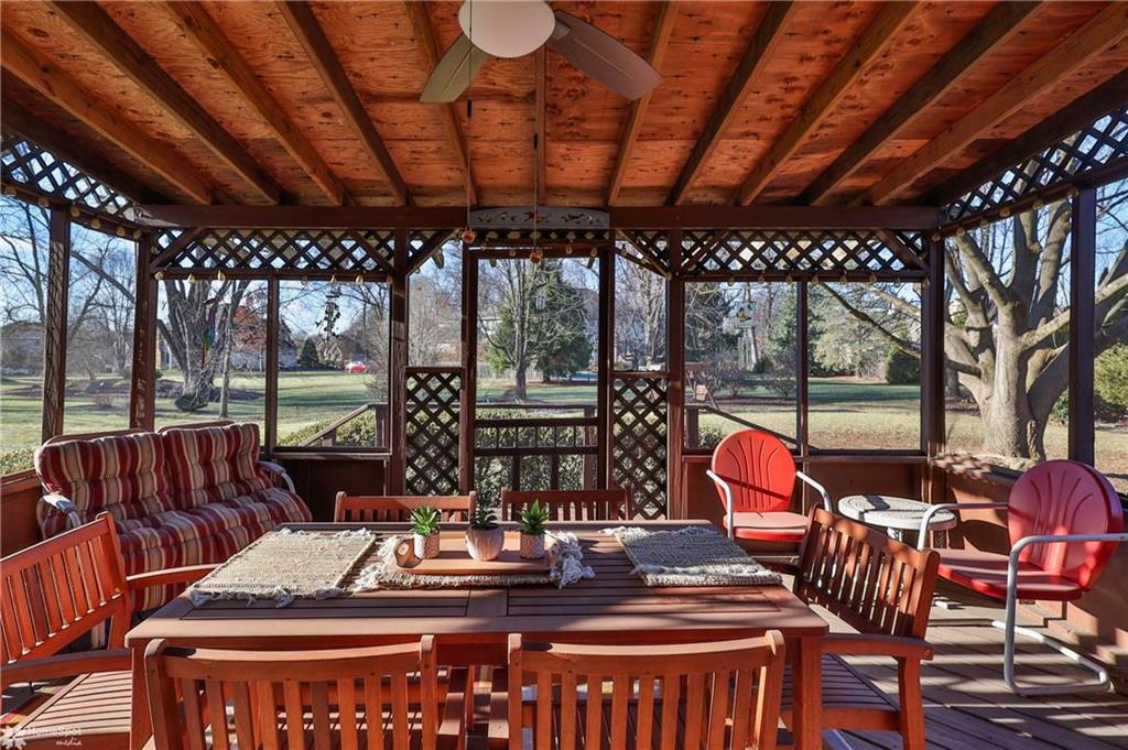 Lower Nazareth Twp, Pennsylvania 18064, United States, 3 Bedrooms Bedrooms, ,2 BathroomsBathrooms,Residential,Pending,22211