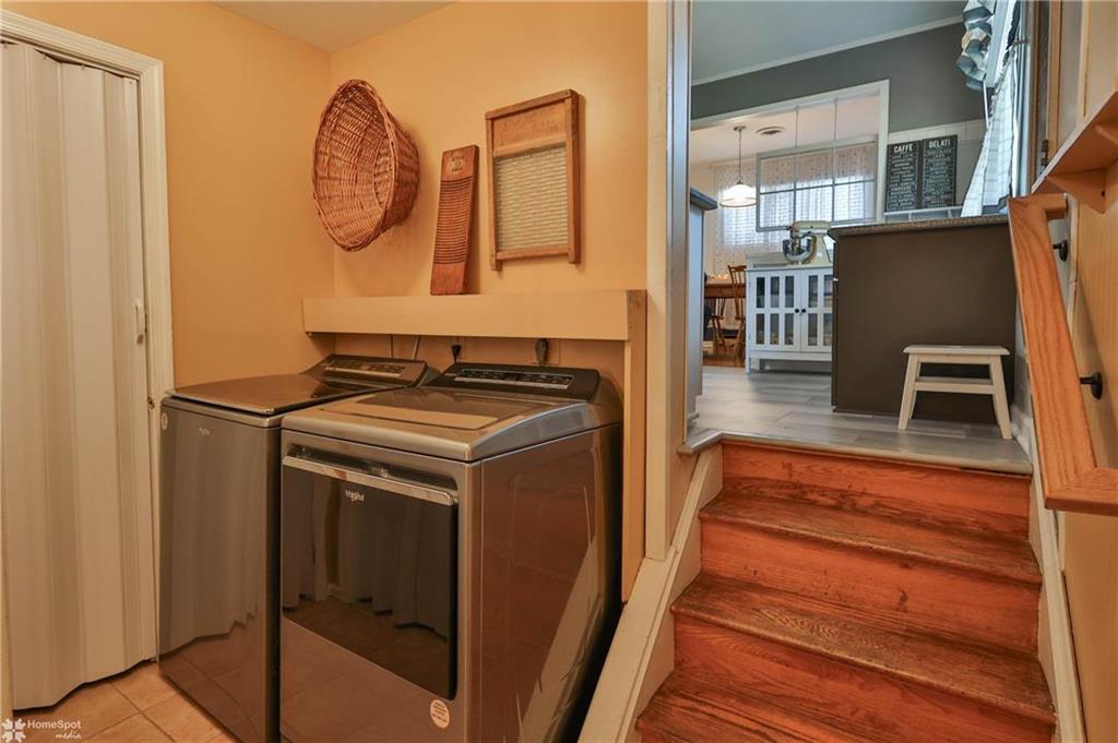 Lower Nazareth Twp, Pennsylvania 18064, United States, 3 Bedrooms Bedrooms, ,2 BathroomsBathrooms,Residential,Pending,22211