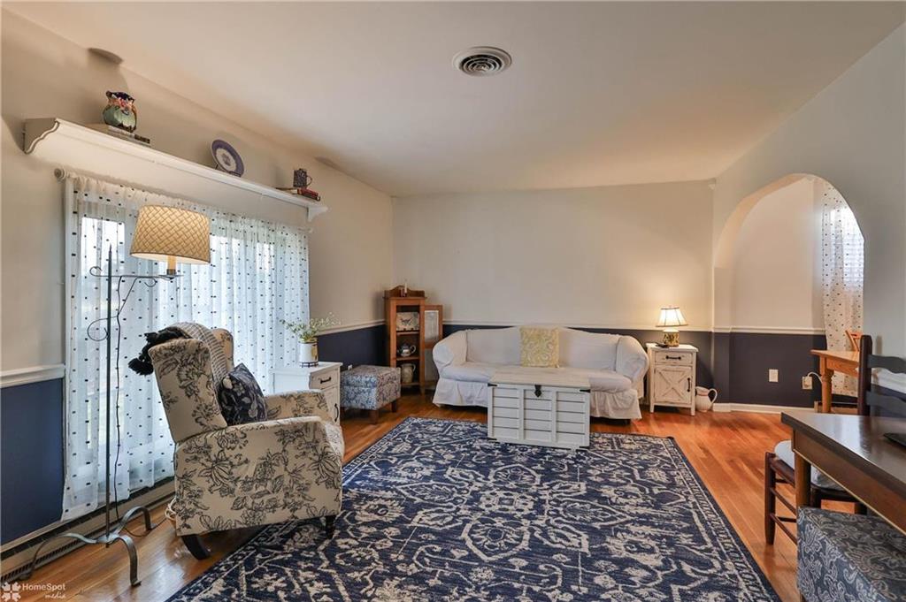 Lower Nazareth Twp, Pennsylvania 18064, United States, 3 Bedrooms Bedrooms, ,2 BathroomsBathrooms,Residential,Pending,22211