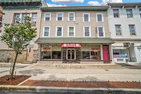 Photo for 427 Front Street Ground Floor