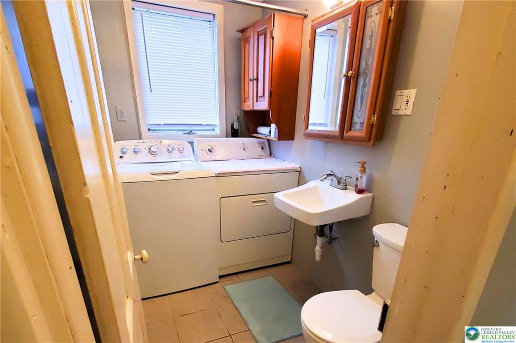 Easton, Pennsylvania 18042, United States, 4 Bedrooms Bedrooms, ,2 BathroomsBathrooms,Residential,Active,146896