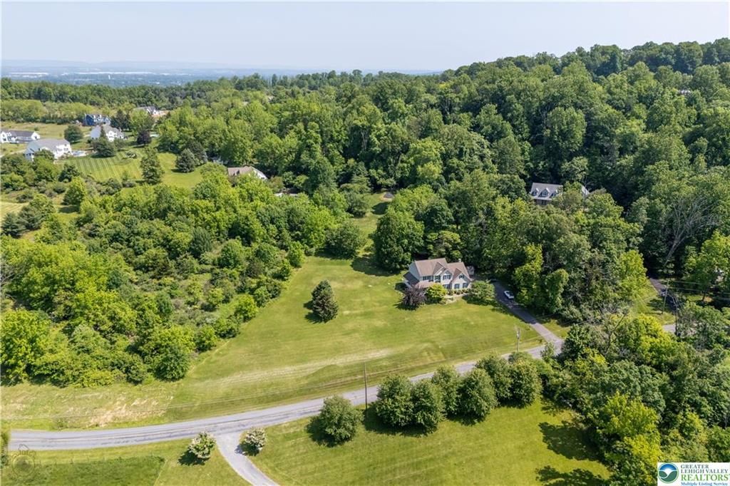 Williams Twp, Pennsylvania 18055, United States, 4 Bedrooms Bedrooms, ,3 BathroomsBathrooms,Residential,Active,147403