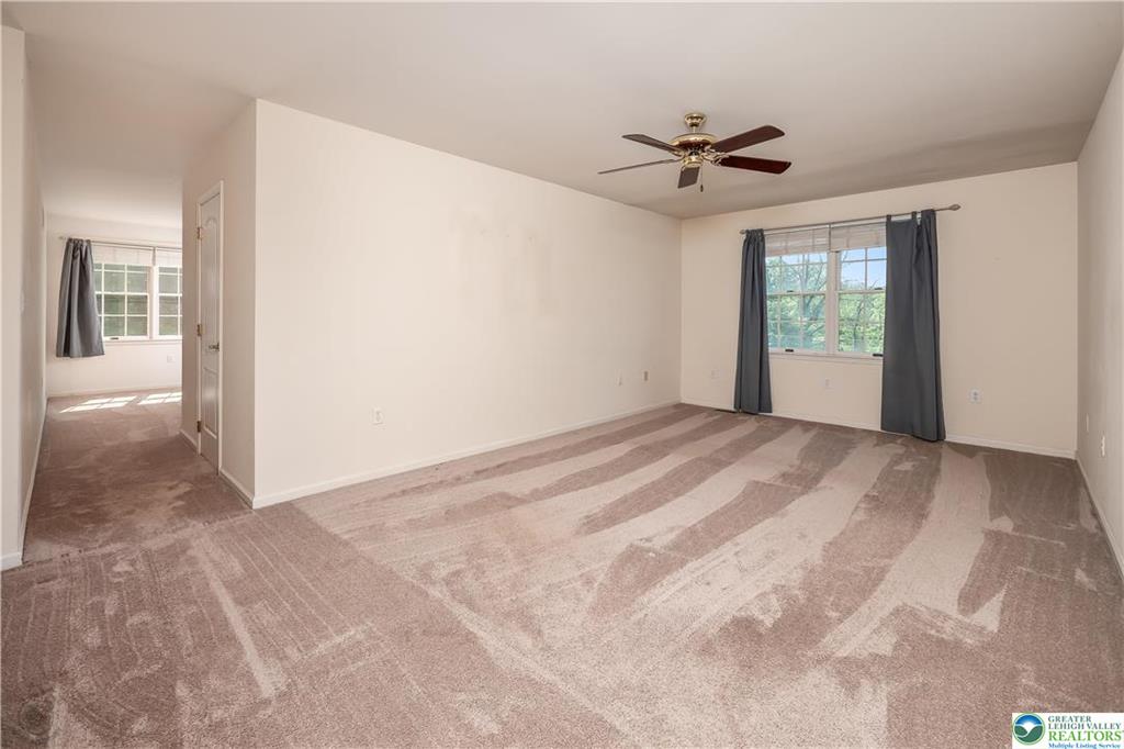 Williams Twp, Pennsylvania 18055, United States, 4 Bedrooms Bedrooms, ,3 BathroomsBathrooms,Residential,Active,147403