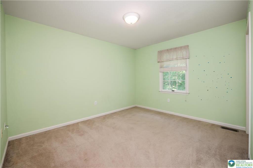 Williams Twp, Pennsylvania 18055, United States, 4 Bedrooms Bedrooms, ,3 BathroomsBathrooms,Residential,Active,147403