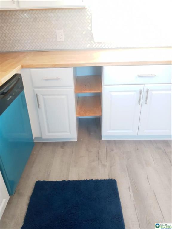 Walnutport Borough, Pennsylvania 18088, United States, 3 Bedrooms Bedrooms, ,1 BathroomBathrooms,Residential,Pending,115391