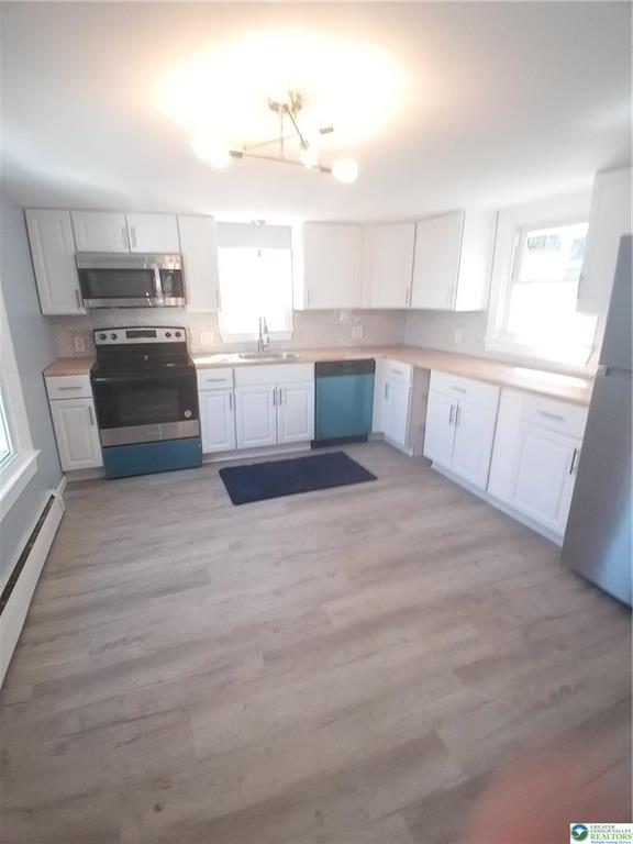 Walnutport Borough, Pennsylvania 18088, United States, 3 Bedrooms Bedrooms, ,1 BathroomBathrooms,Residential,Pending,115391