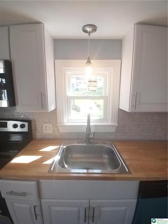 Walnutport Borough, Pennsylvania 18088, United States, 3 Bedrooms Bedrooms, ,1 BathroomBathrooms,Residential,Pending,115391