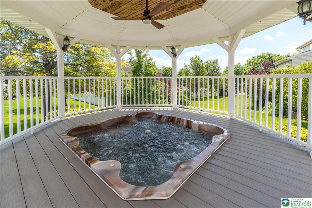 Hanover Twp, Pennsylvania 18017, United States, 3 Bedrooms Bedrooms, ,3 BathroomsBathrooms,Residential,Active,139472