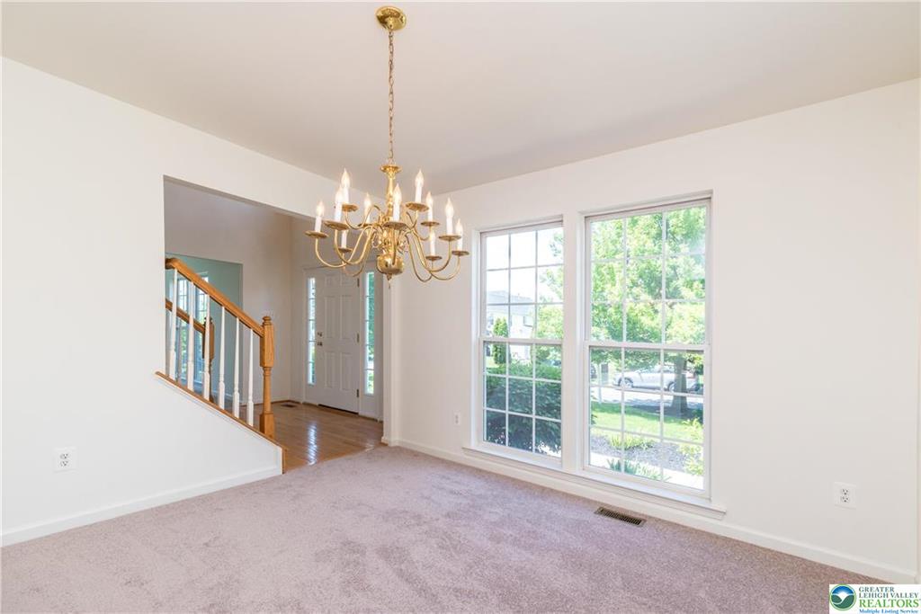 Hanover Twp, Pennsylvania 18017, United States, 3 Bedrooms Bedrooms, ,3 BathroomsBathrooms,Residential,Active,139472