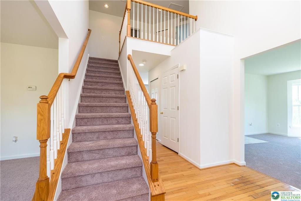 Hanover Twp, Pennsylvania 18017, United States, 3 Bedrooms Bedrooms, ,3 BathroomsBathrooms,Residential,Active,139472