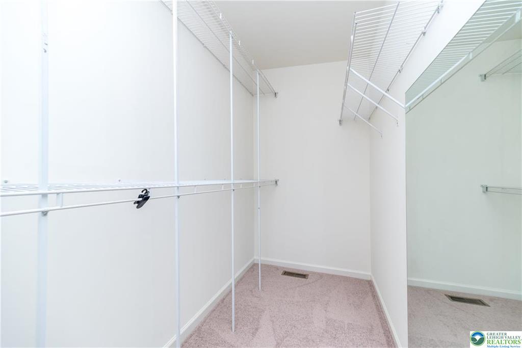 Hanover Twp, Pennsylvania 18017, United States, 3 Bedrooms Bedrooms, ,3 BathroomsBathrooms,Residential,Active,139472