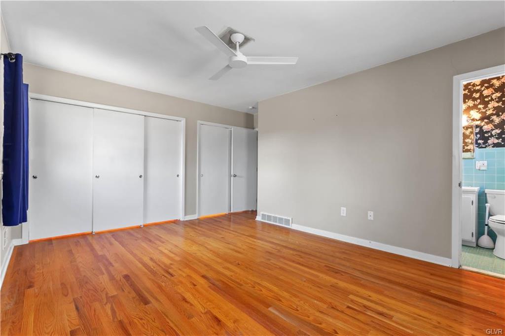 Allentown City, Pennsylvania 18104, United States, 3 Bedrooms Bedrooms, ,3 BathroomsBathrooms,Residential,Pending,89166