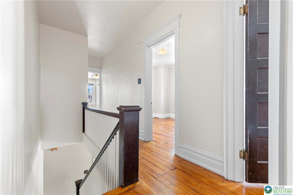 Allentown City, Pennsylvania 18104, United States, 4 Bedrooms Bedrooms, ,2 BathroomsBathrooms,Residential,Pending,116245