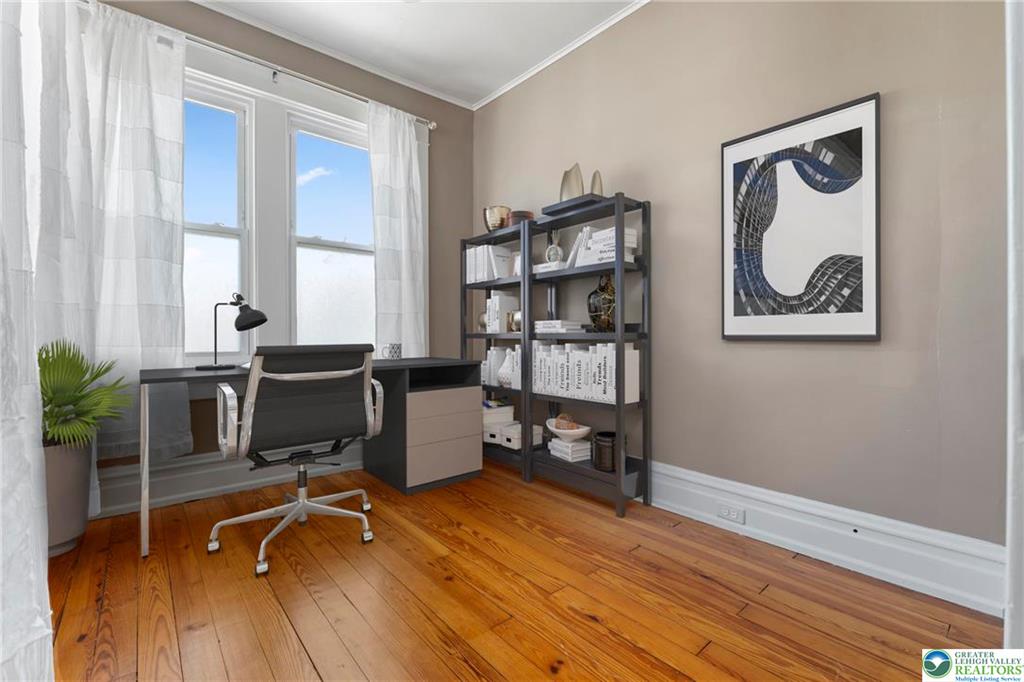 Allentown City, Pennsylvania 18104, United States, 4 Bedrooms Bedrooms, ,2 BathroomsBathrooms,Residential,Pending,116245