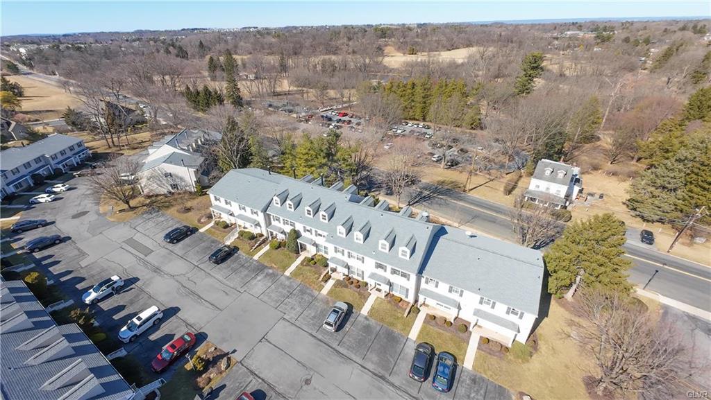 Allentown City, Pennsylvania 18104, United States, 3 Bedrooms Bedrooms, ,4 BathroomsBathrooms,Residential,Pending,89730