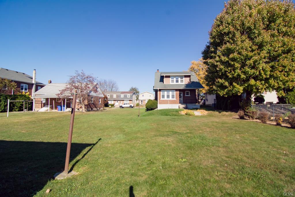 North Catasauqua Bor, Pennsylvania 18032, United States, 3 Bedrooms Bedrooms, ,2 BathroomsBathrooms,Residential,Active,82546