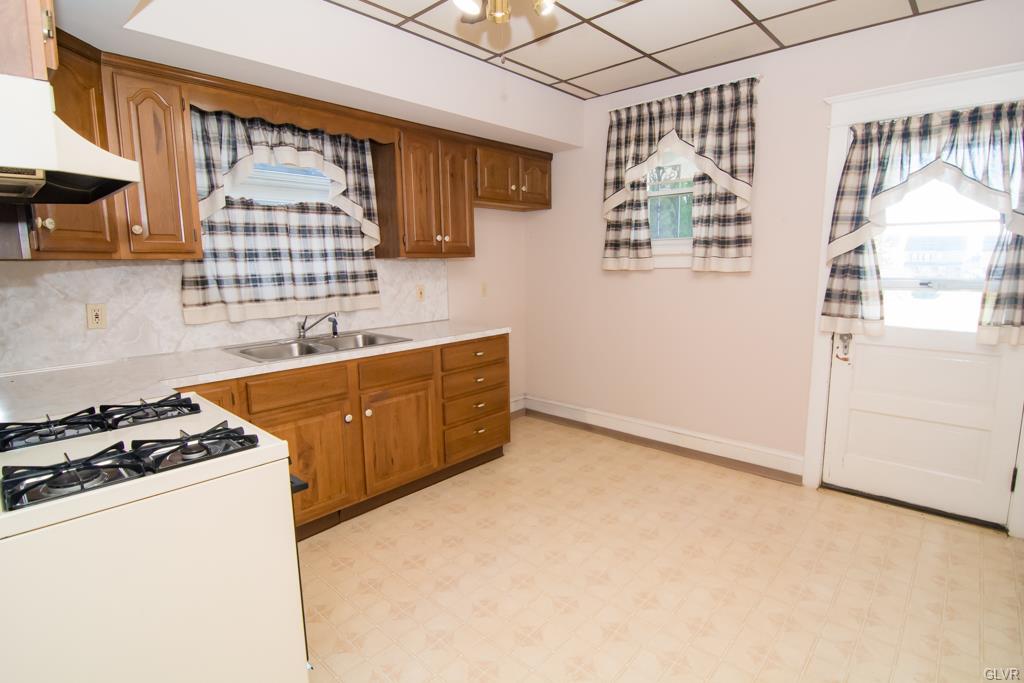 North Catasauqua Bor, Pennsylvania 18032, United States, 3 Bedrooms Bedrooms, ,2 BathroomsBathrooms,Residential,Active,82546